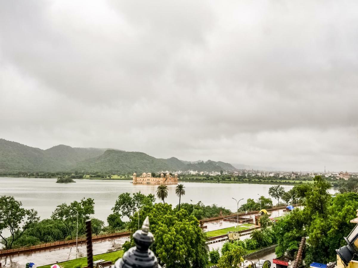 Oyo 48665 Kesar Palace Amer Exterior photo