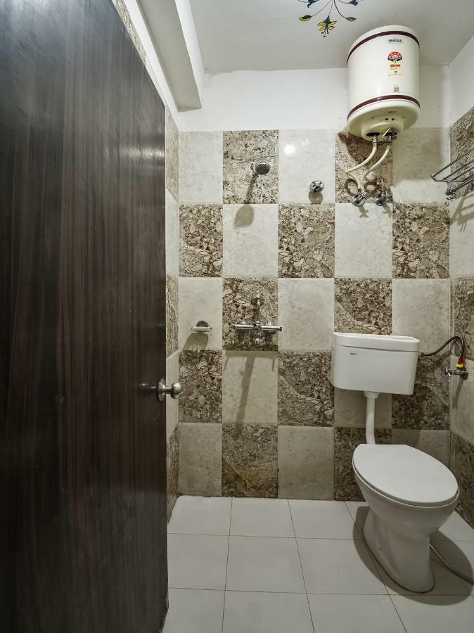 Oyo 48665 Kesar Palace Amer Exterior photo